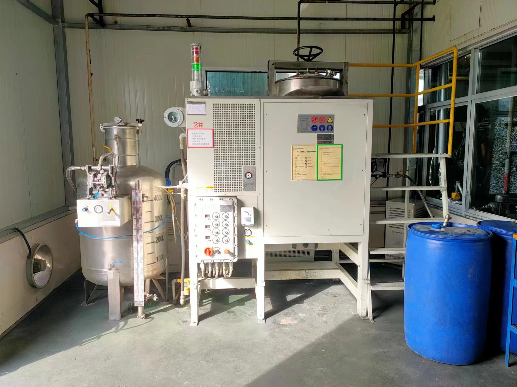 贛州章源鎢業(yè)酒精蒸餾分離設(shè)備